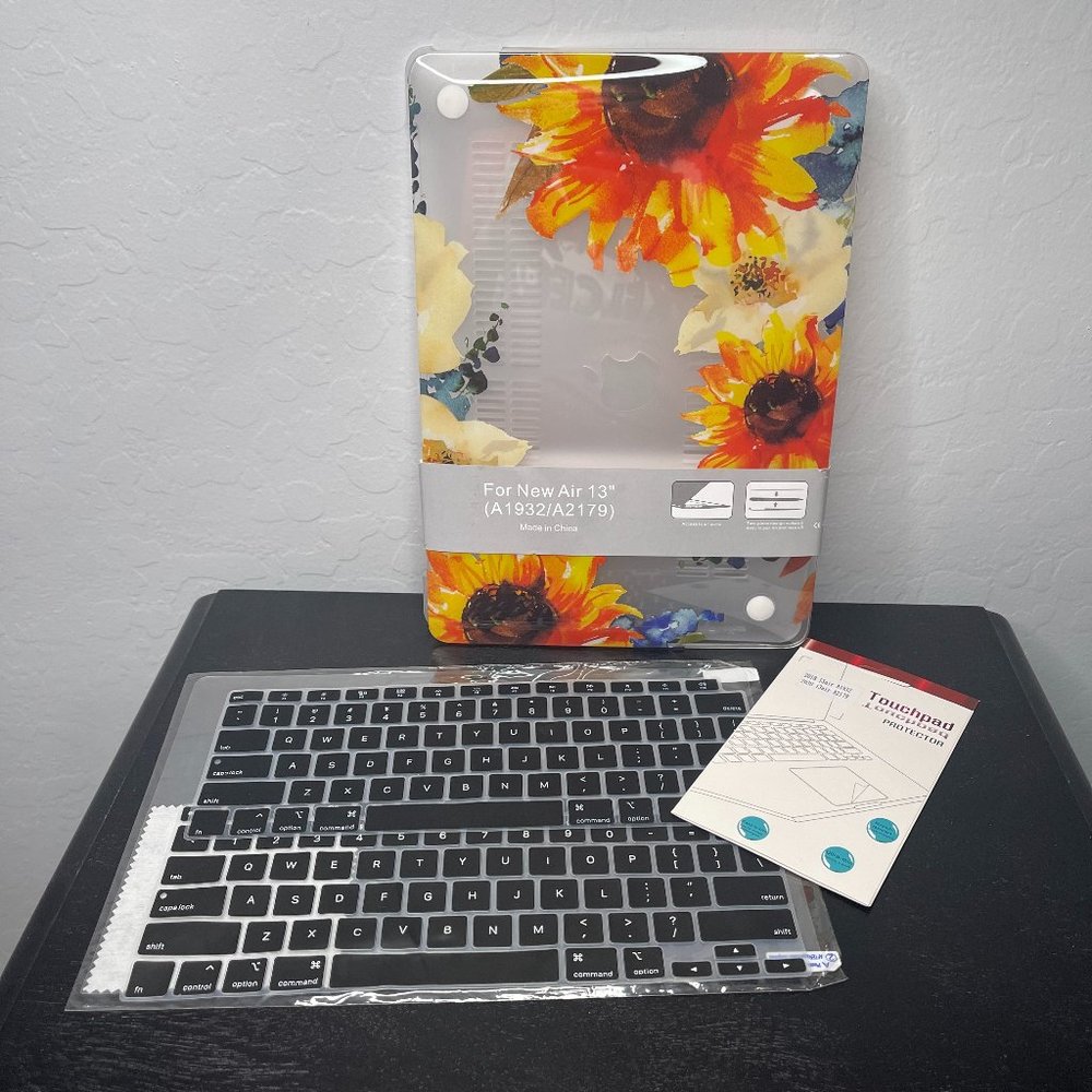 *SOLD*Apple MacBook Air 13" Floral Cover Keyboard, Screen and Touchpad Protector